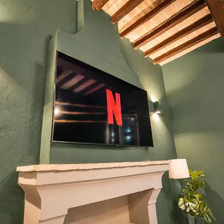 Appartamento Casa Con Ingresso Indipendente *