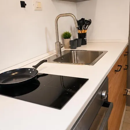 Casa Con Ingresso Indipendente * Zibello