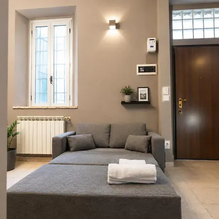 Appartamento Casa Con Ingresso Indipendente *